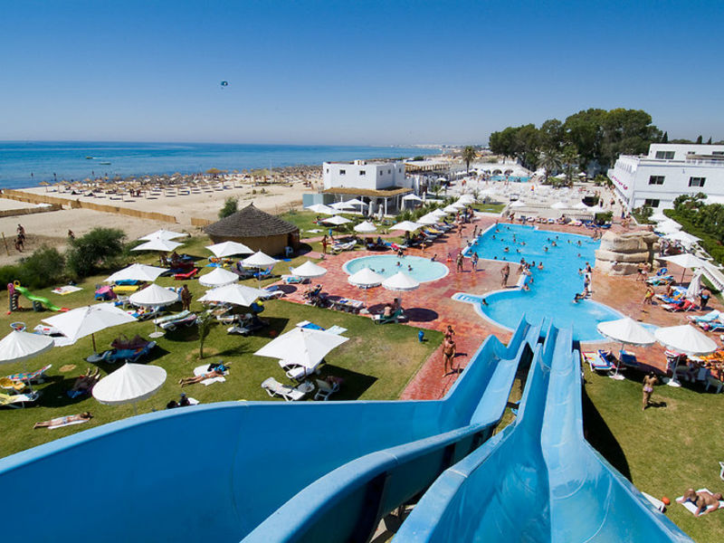 Club El Bousten