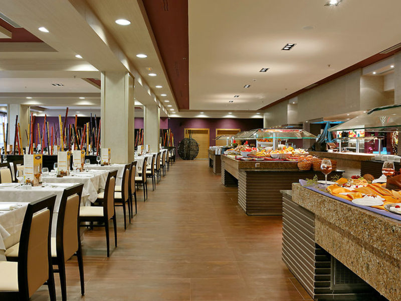 Club Elba Carlota