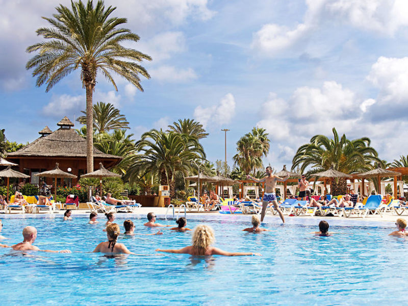 Club Elba Carlota