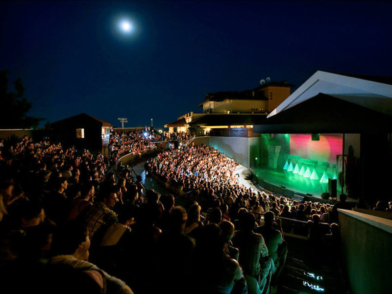 Club Grand Aqua; Typ A 2
