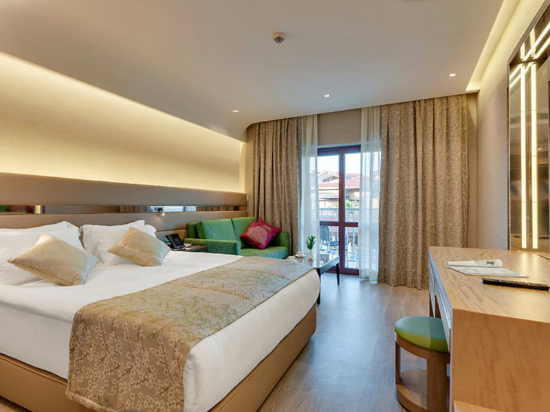 Club Grand Aqua; Typ A 2