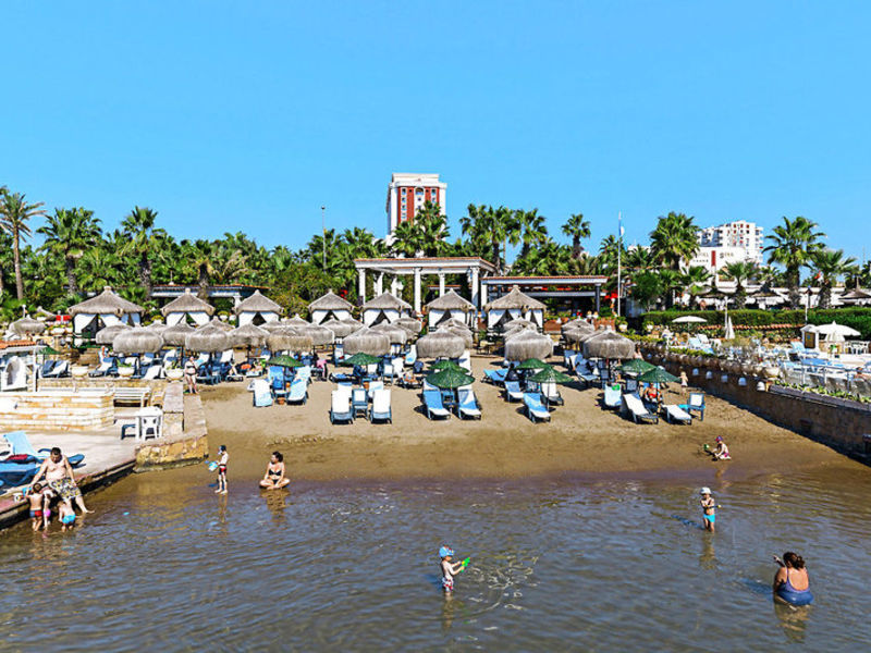 Club Hotel Sera