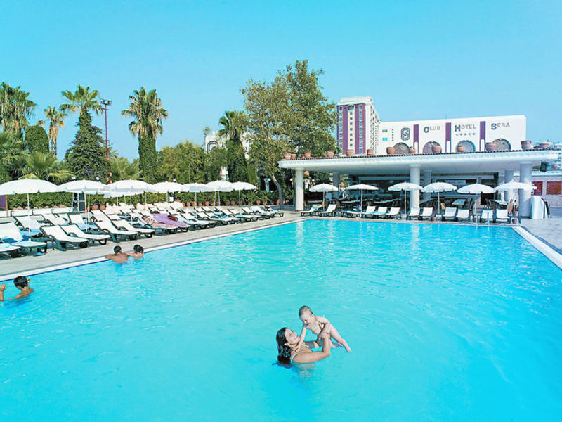 Club Hotel Sera