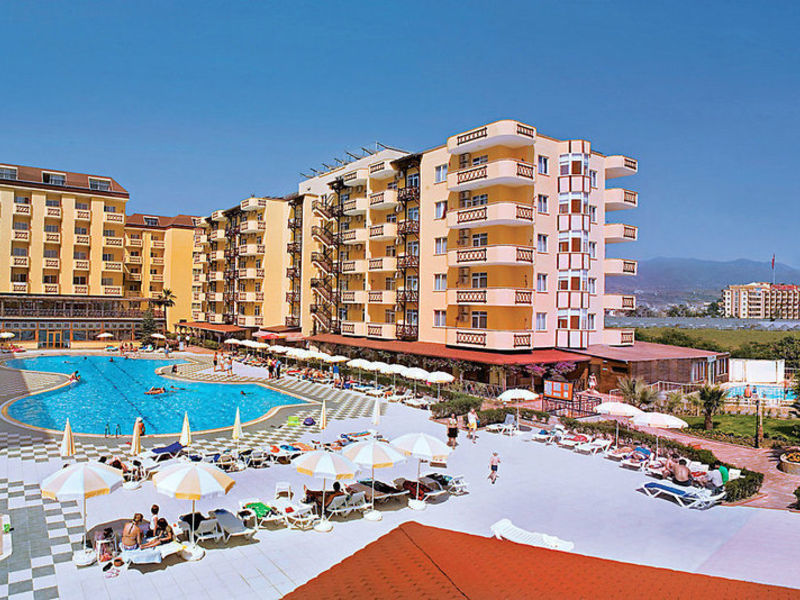 Club Hotel Titan Garden