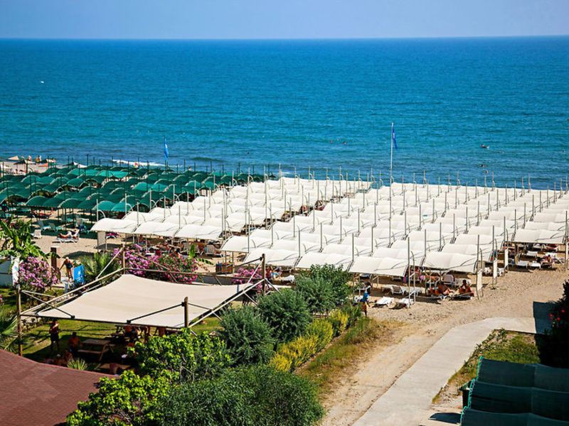 Club Hotel Titan Garden