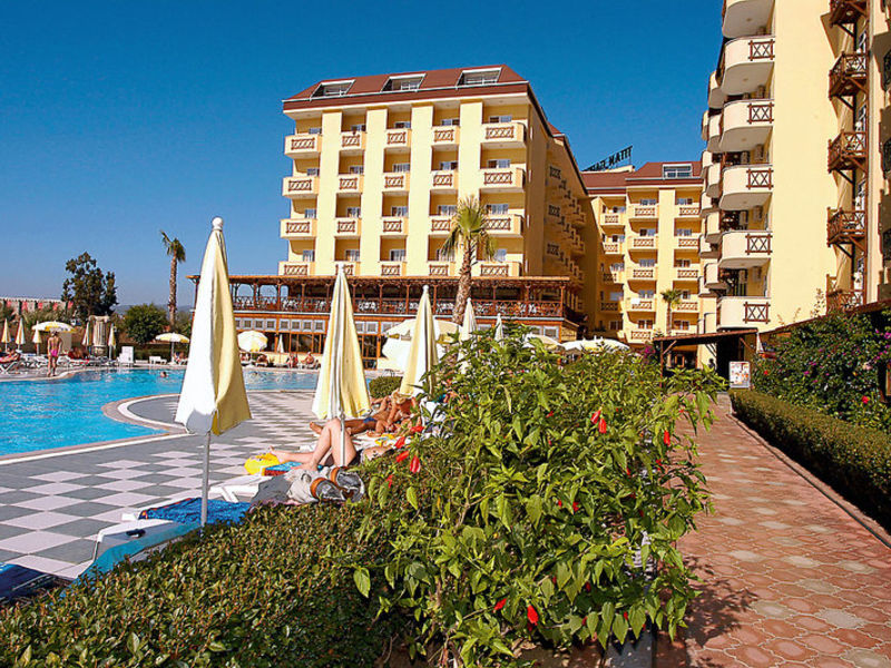 Club Hotel Titan Garden