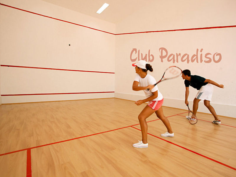 Club Paradiso