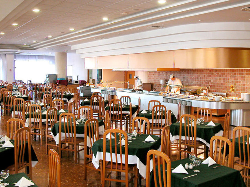 Club Puente Real AI Premium