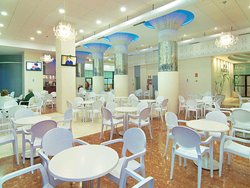 Club Puente Real AI Premium