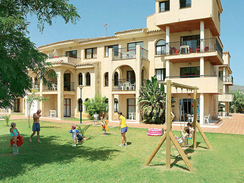 Club Puente Real AI Premium