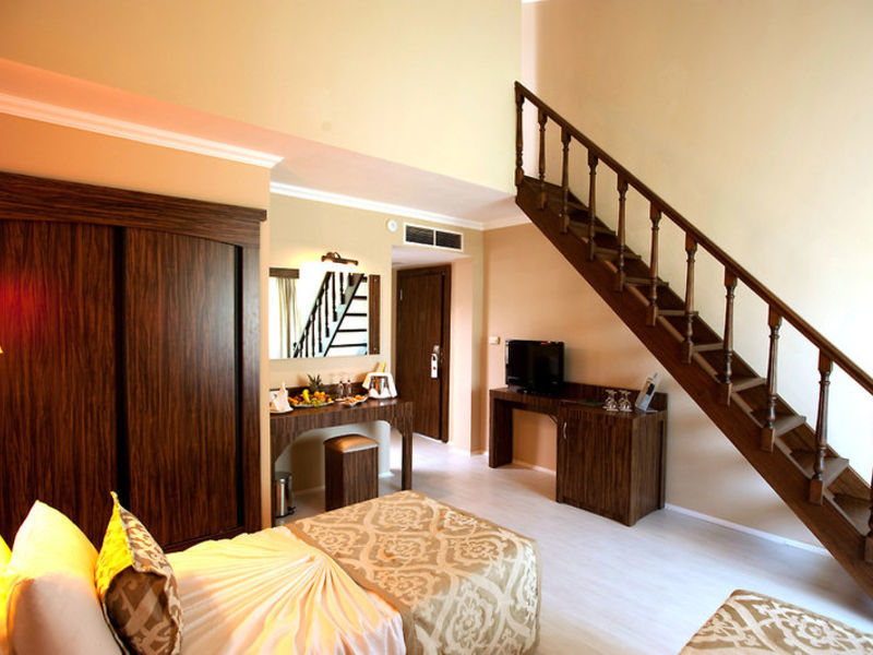 Clubhotel Turan Prince World