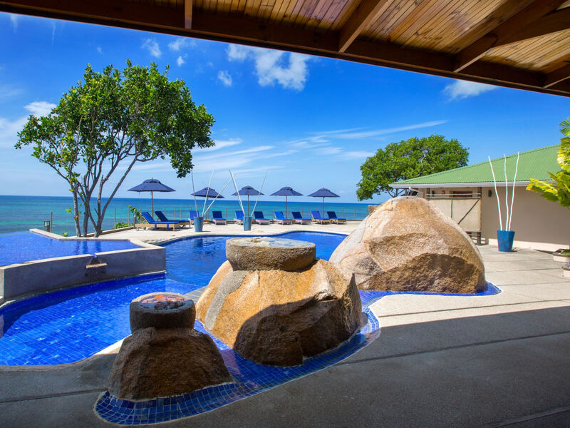 Coco De Mer Hotel &Amp; Black Parrot Suites