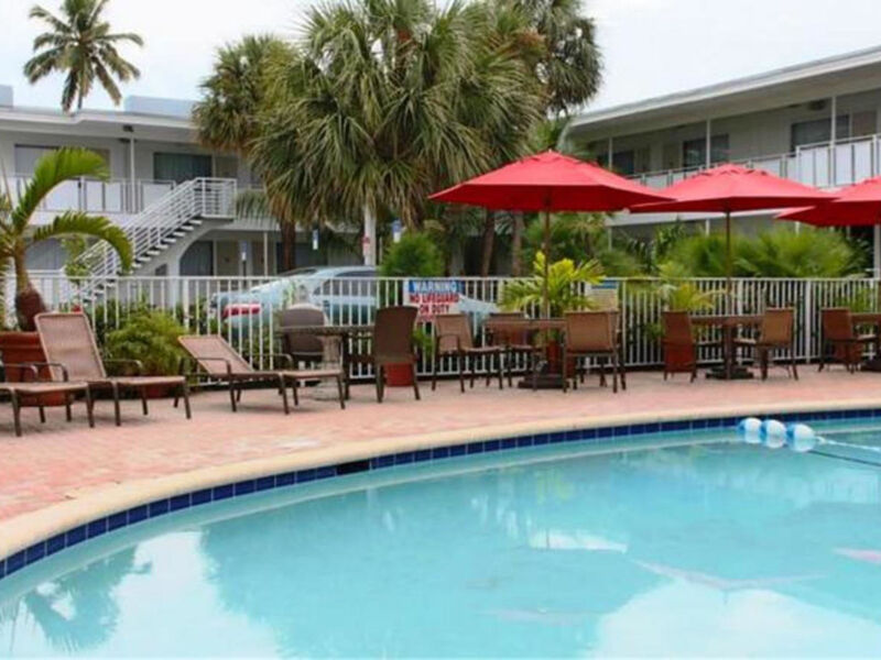 Collins Hotel