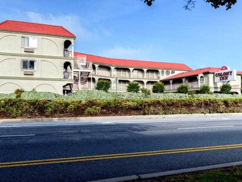 Colony Inn Universal Studios