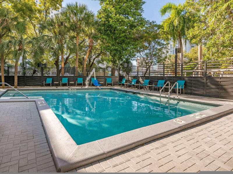Comfort Inn &Amp; Suites Downtown Brickell