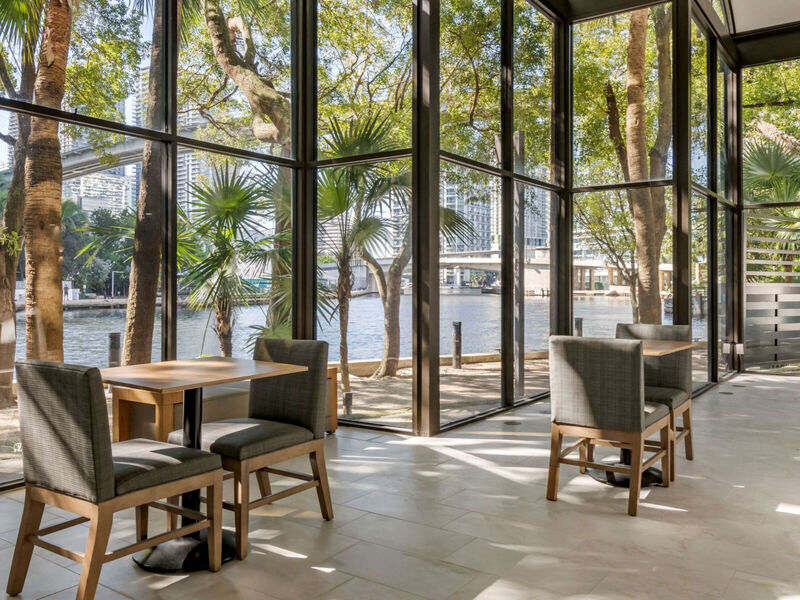 Comfort Inn &Amp; Suites Downtown Brickell