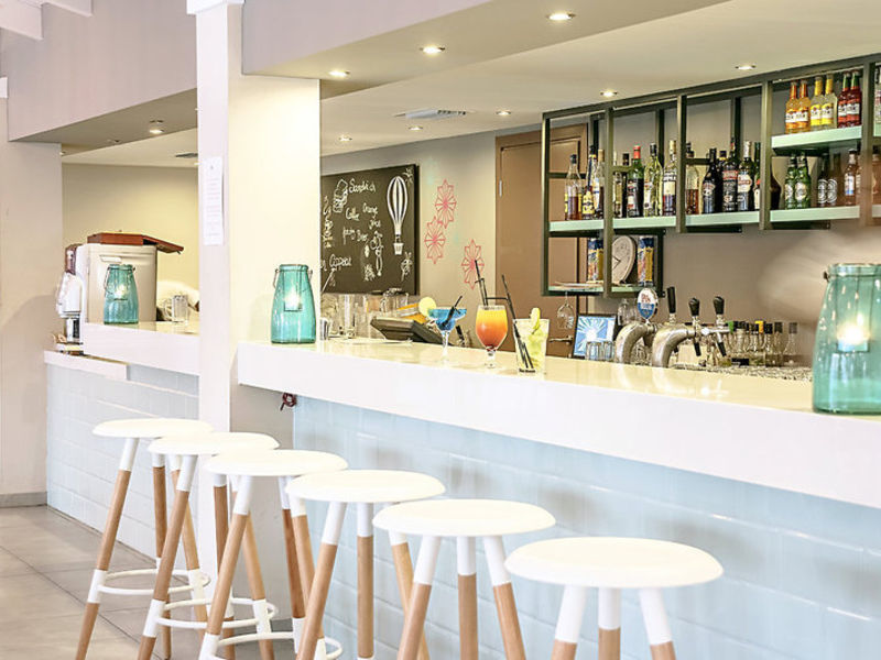 COOEE Lavris Hotel