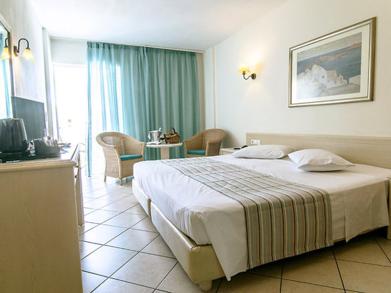 COOEE Lavris Hotel
