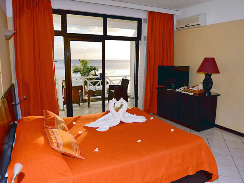 Coral Azur Beach Resort