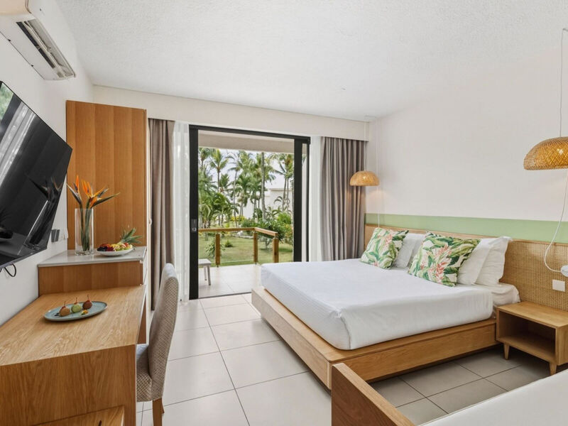 Coral Azur Beach Resort