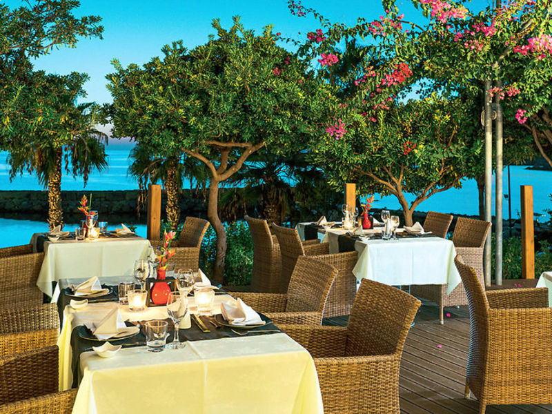 Coral Beach Hotel & Resort