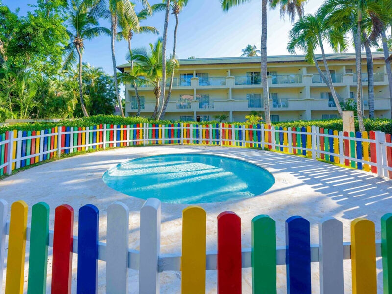 Coral Costa Caribe Resort & Spa