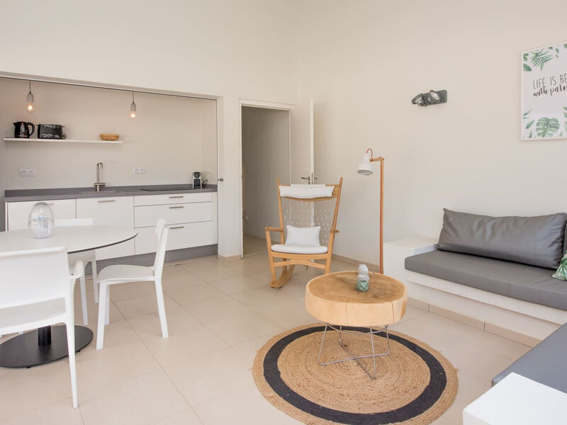 Coral Estate Luxury Resort