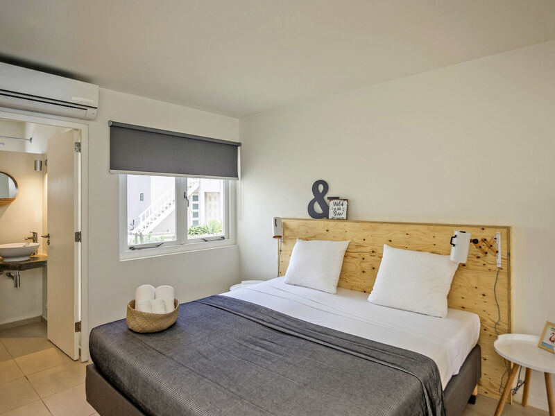 Coral Estate Luxury Resort