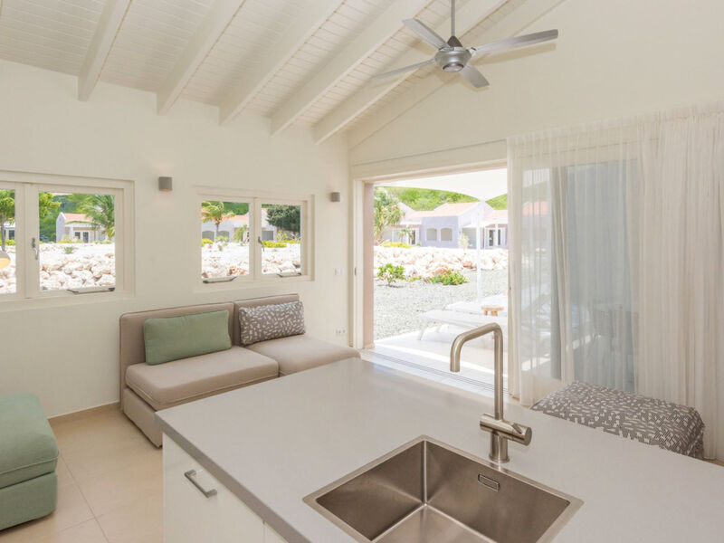 Coral Estate Luxury Resort