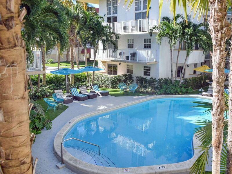 Coral Reef Suites Key Biscayne Mia