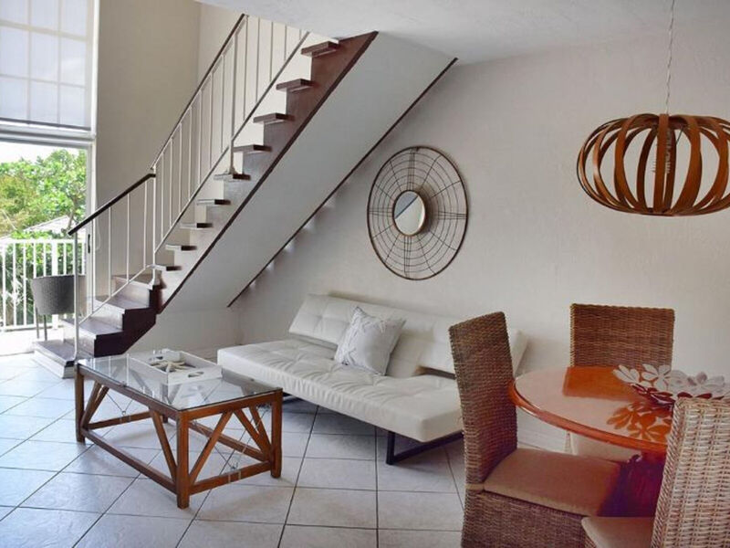 Coral Reef Suites Key Biscayne Mia