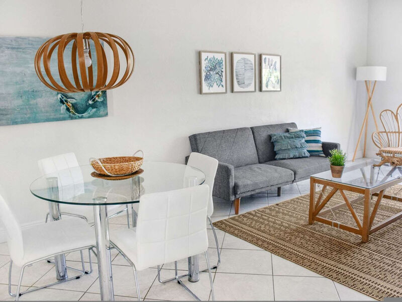 Coral Reef Suites Key Biscayne Mia