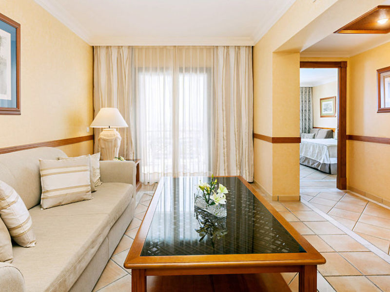 Costa Adeje Gran Hotel