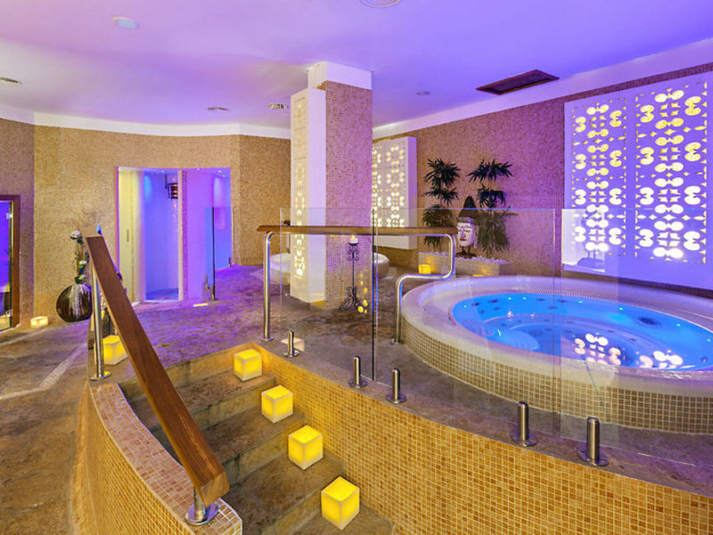 Costa Adeje Gran Hotel