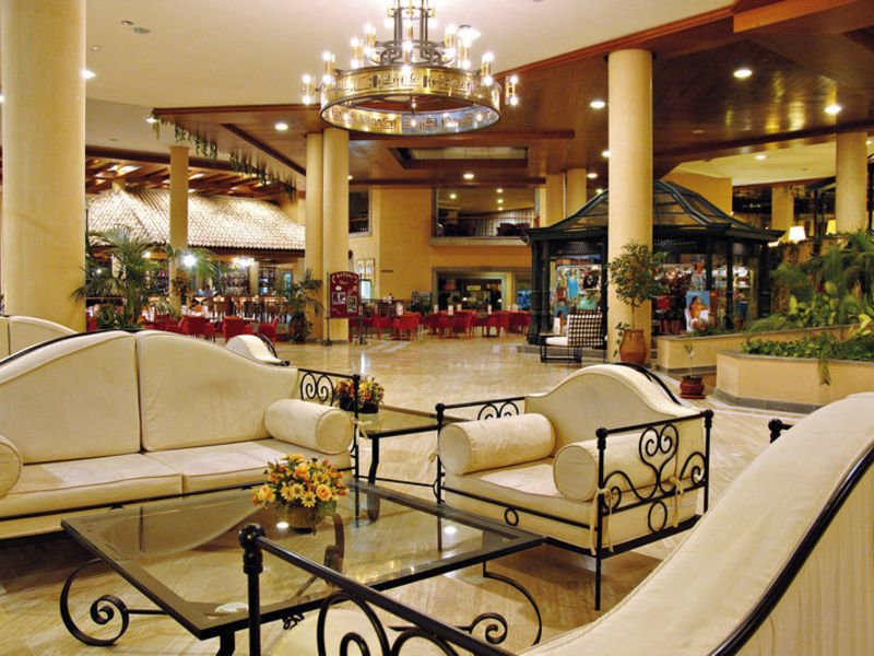 Costa Adeje Gran Hotel