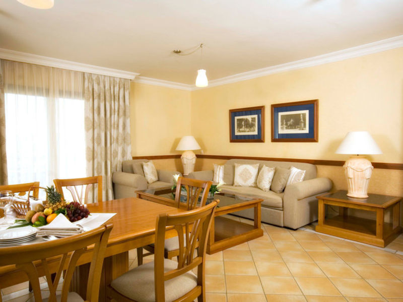 Costa Adeje Gran Hotel