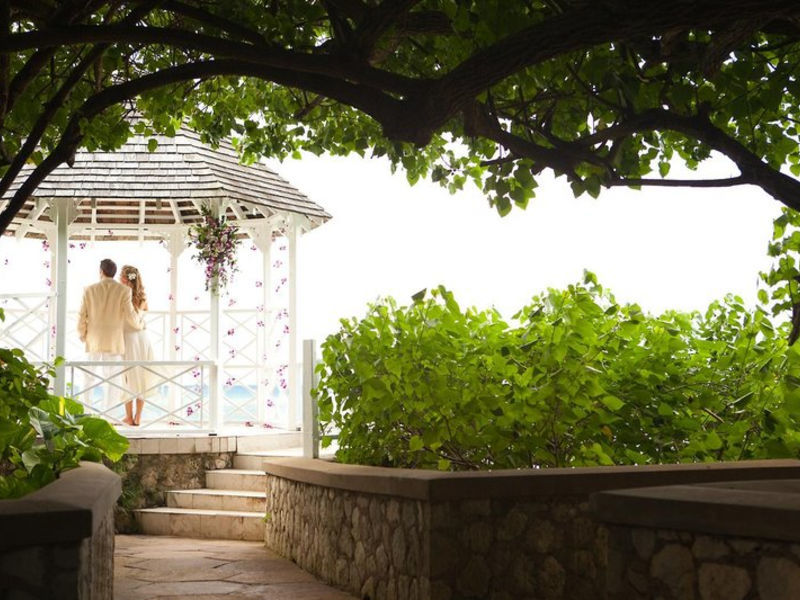 Couples Sans Souci