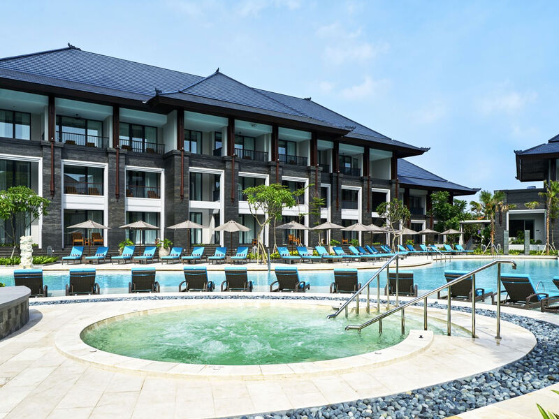 Courtyard By Marriott Bali Nusa Dua Resort