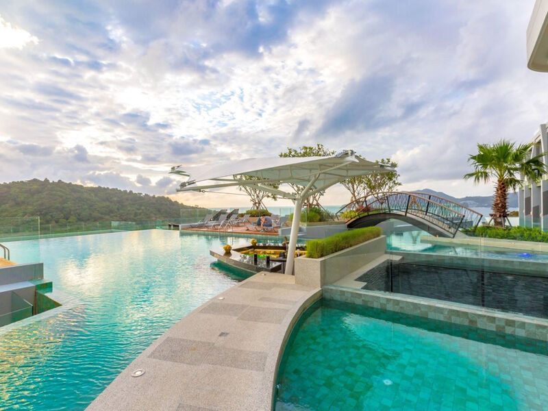 Crest Resort &Amp; Pool Villas