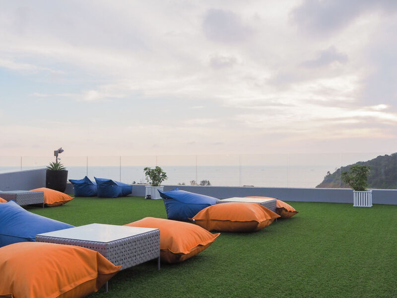 Crest Resort &Amp; Pool Villas