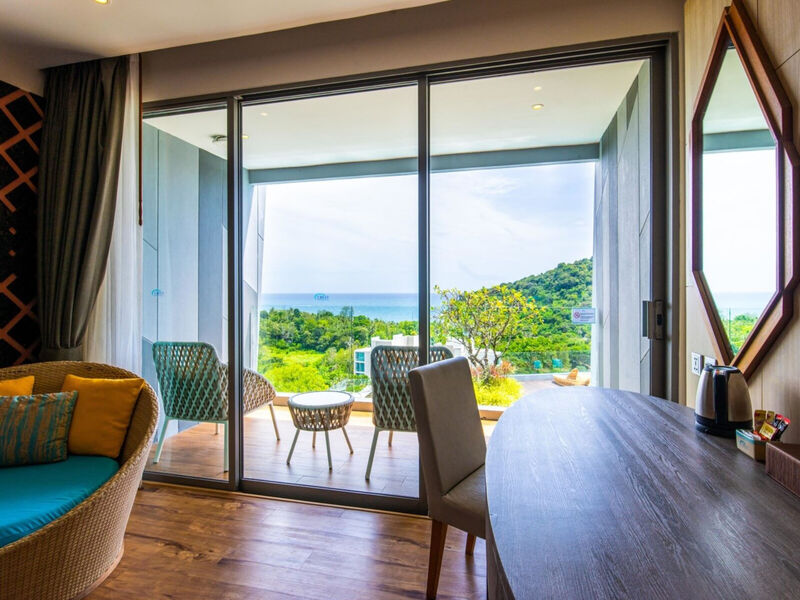 Crest Resort &Amp; Pool Villas