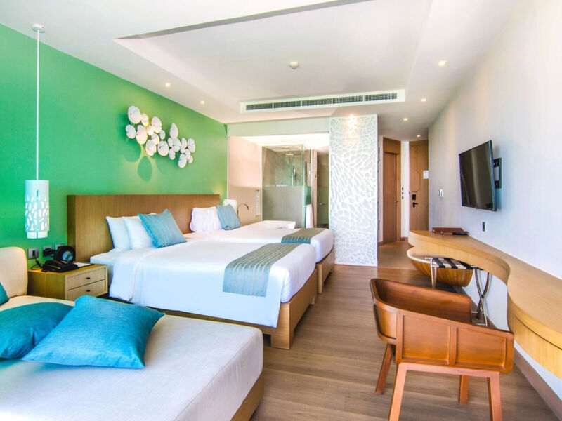 Crest Resort &Amp; Pool Villas