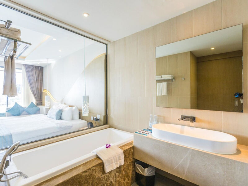 Crest Resort &Amp; Pool Villas