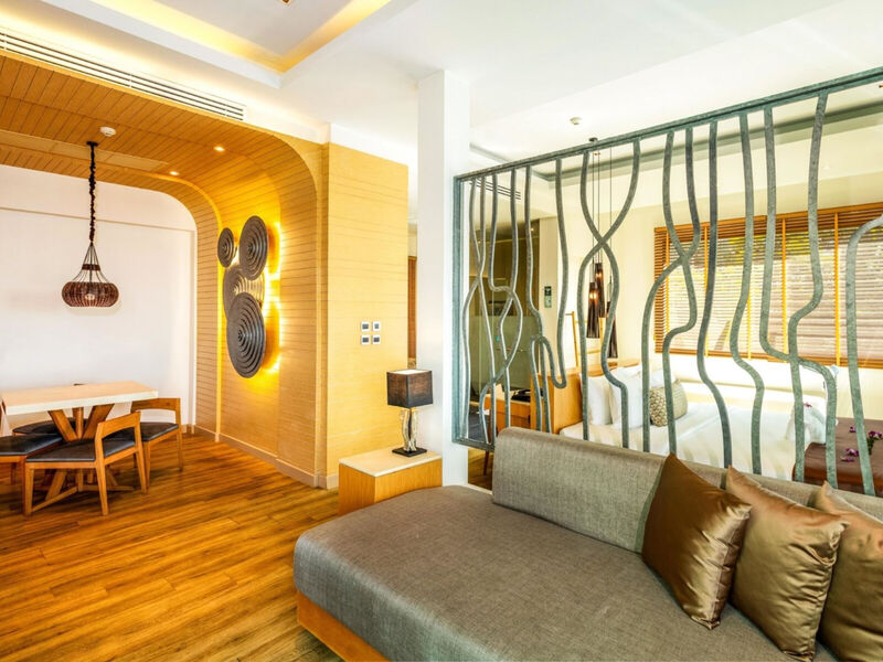 Crest Resort &Amp; Pool Villas