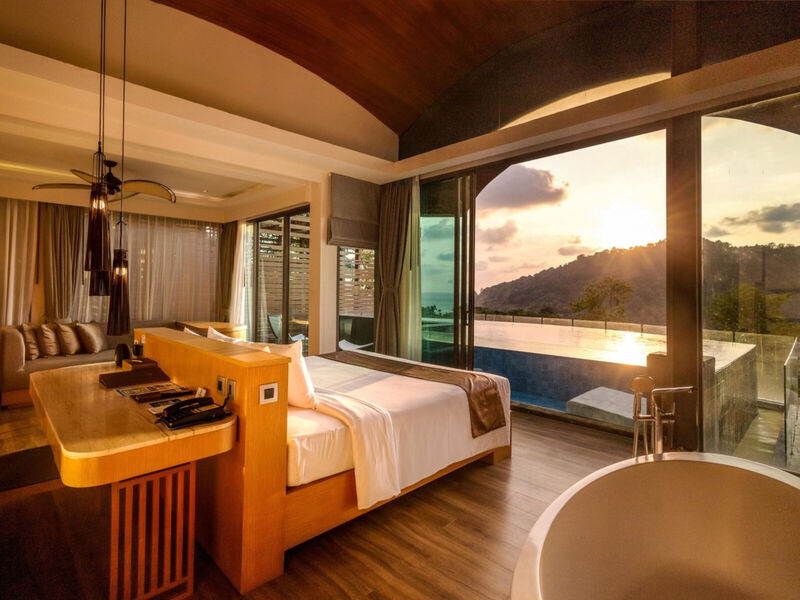 Crest Resort &Amp; Pool Villas