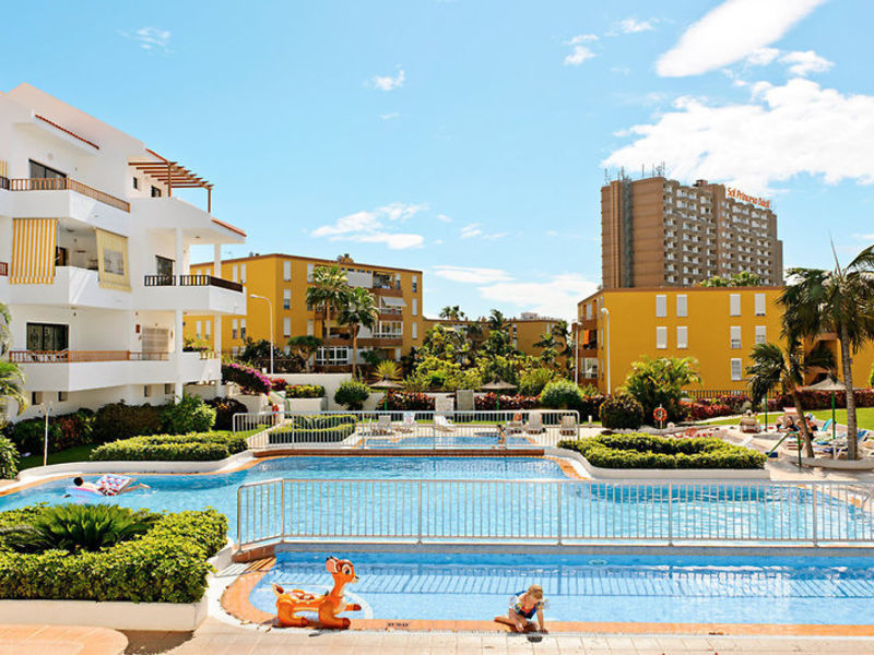 Cristian & Tenerife Sur