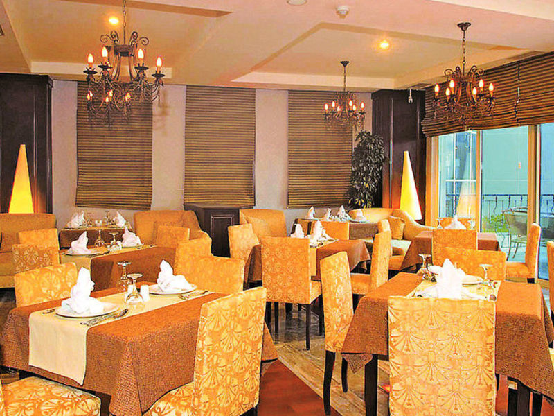Crystal Admiral Resort & Spa