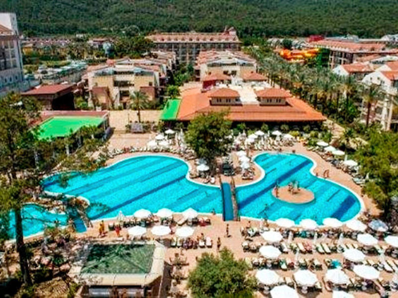 Crystal Aura Beach Resort & Spa