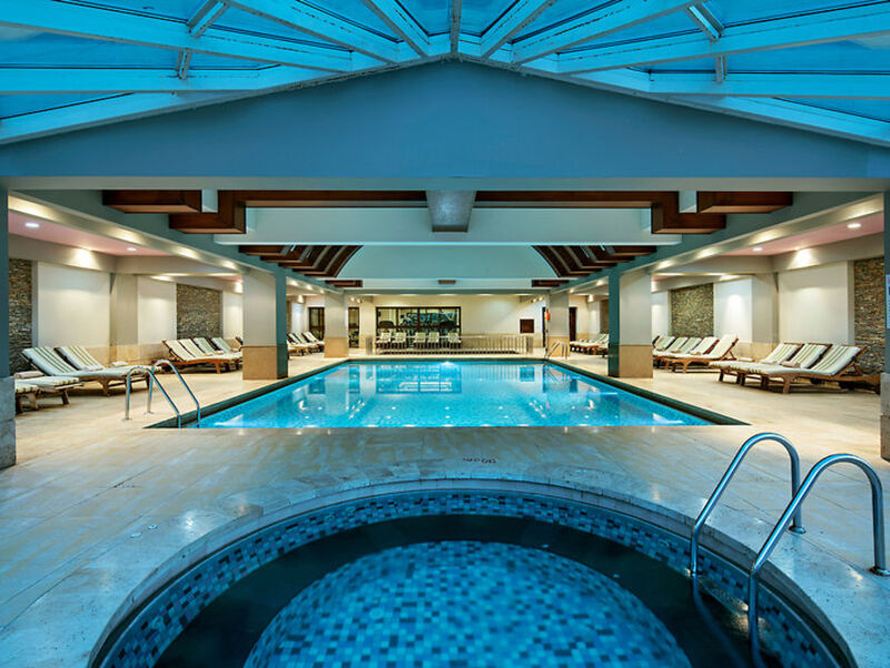 Crystal Family Resort & Spa