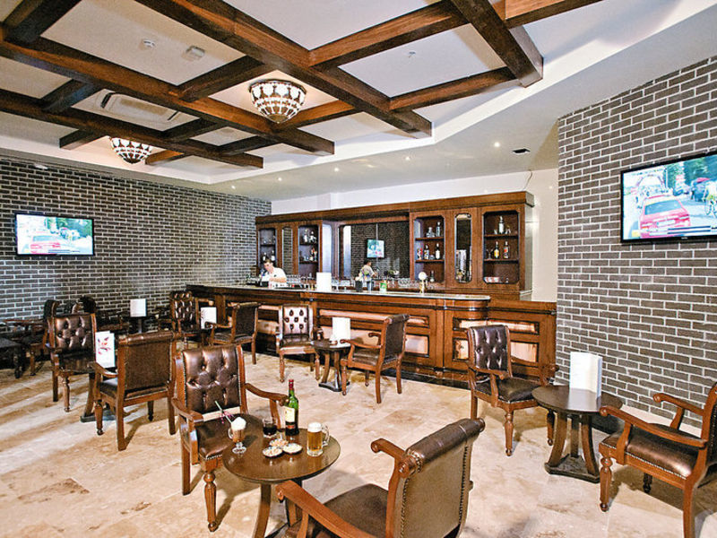 Crystal Sunset Luxury R. & Spa